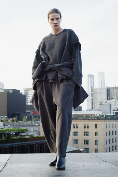 Look 17